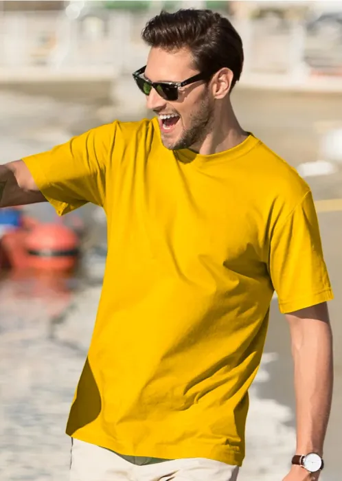 Miesten klassinen t-paita, keltainen